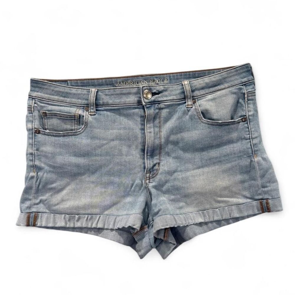 American Eagle Women's Blue Shorts
